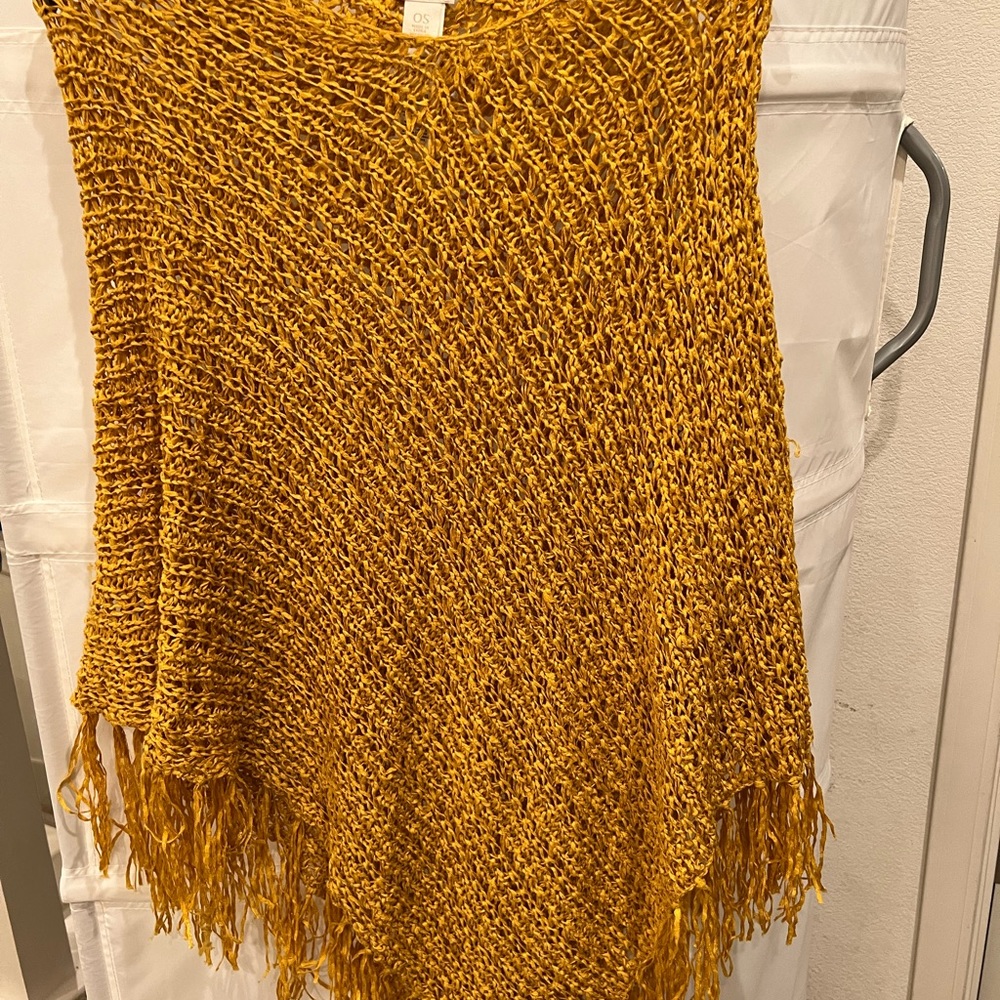 Chico yellow poncho
